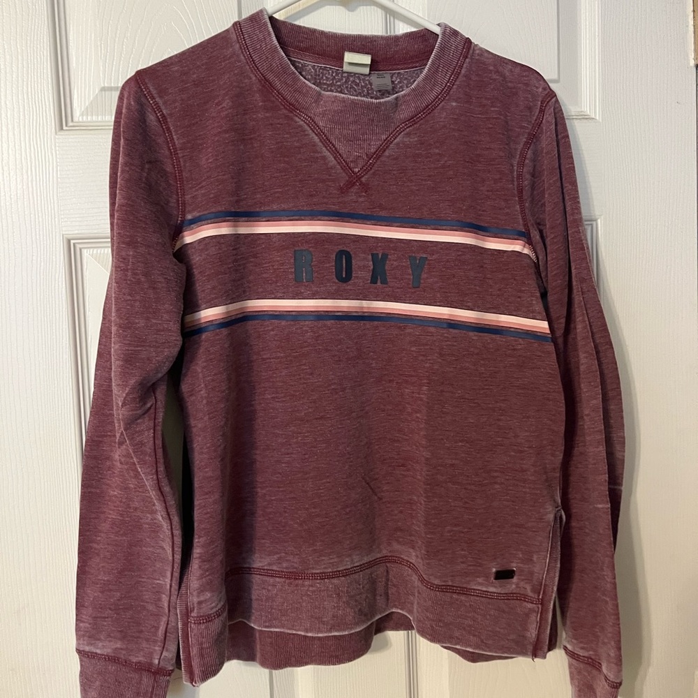 Roxy crew neck size medium